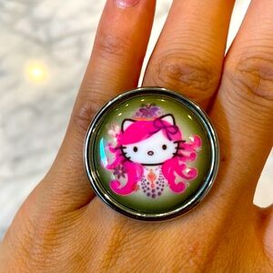 Tarina Tarantino Hello Kitty Pink Head ring